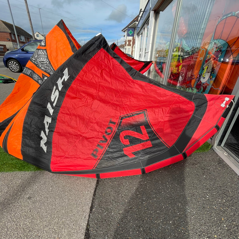 Naish Pivot 12m S26