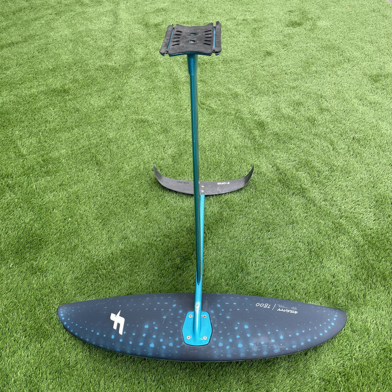 2nd Hand F-One Gravity 1800cm